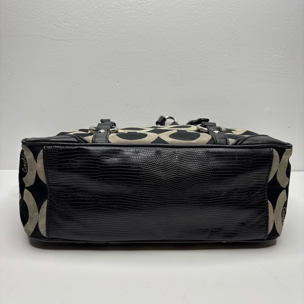 Coach Signature Tote Bag - Picture 6 of 13